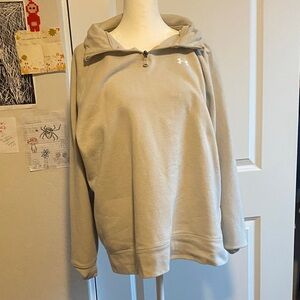 Under Armour Men's beige Zip-Up Sweater